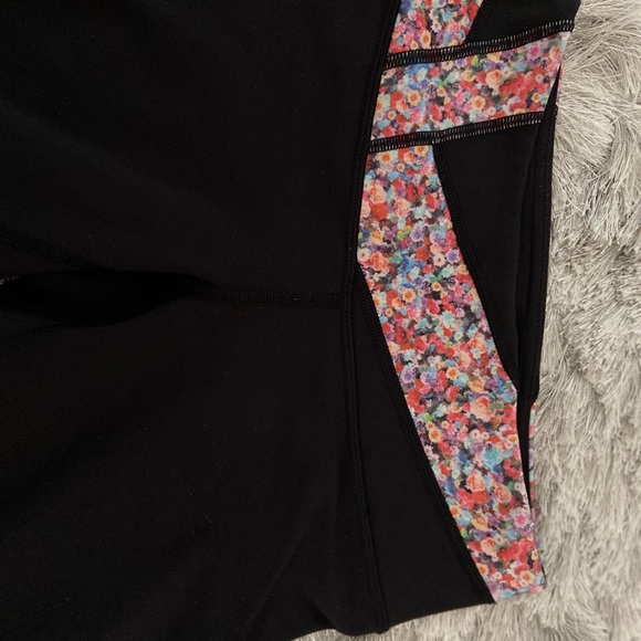 Lululemon Athletica Wunder Under Low Rise Leggings - Picture 2 of 10